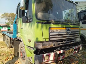 ขาย 280,000 รถเทนเลอร์บรรทุกแบคโฮ HINO ZM 2 เพลาเครื่อง 360 แรง หัวบาง ยางดี ครัชซีสวย เอกสารแจ้ง ม.79 