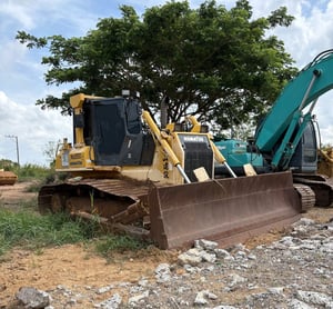 ขาย 1,690,000 รถแทรคเตอร์ นำเข้า ปี 2023 🚜🚜 🚩🚩ทำงาน 16,xxx ชั่วโมง ตู้เก๋ง แอร์เย็น🚩🚩 Komatsu D65PX-15CEO ✅เกียร์ทอล์ค แรง ✅เครื่องดี ขาย 1,690,000 รถแทรคเตอร์ นำเข้า ปี 2023 🚜🚜 🚩🚩ทำงาน 16,xxx ชั่วโมง ตู้เก๋ง แอร์เย็น🚩🚩 Komatsu D65PX-15CEO ✅เกียร์ทอล์ค แรง ✅เครื่องดี