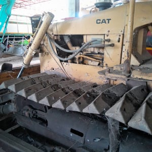 ขาย 275,000 รถแทรคเตอร์ CAT D 4 E แผ่นตีนเป็ด เครื่องดี เกียร์แรง ช่วงล่างดี รถพร้อมใช้งาน 