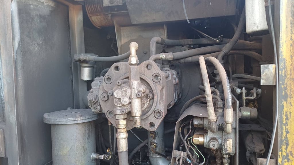 ขาย 280,000 SUMITOMO SH 200 A1 เล่มทะเบียน เครื่องดี ปั้มแรง เอวมีขยับ ช่วงล่างสวย รถพร้อมใช้งาน เล่มทะเบียนพร้อมโอน 