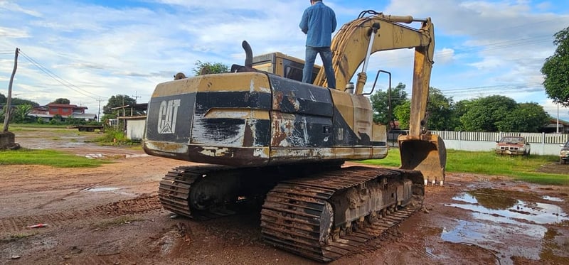 #ขายถูก 275,000 CAT 320 v 1 ไฟฟ้าครบ เครื่องดี ปั้มแรง เอวแน่น ช่วงล่างสวย