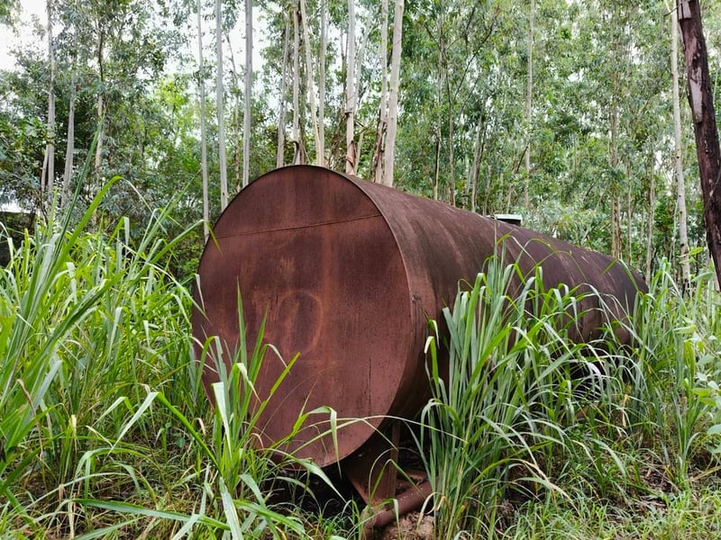 ขายเหมาถังใส่น้ำยาง  2 ถัง 65,000 บาท ถัง 20,000 ลิตร ราคานี้ได้ 2 ถังๆสวย 