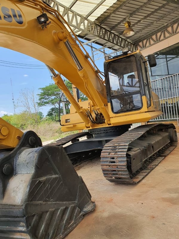 #ขายถูก  650,000 KOMATSU pc 350-8 MO พร้อมลายหัวเจาะ ไฟฟ้าครบ แต่ต้องตรวจเช็คนิดหน่อย เครื่องดี ปั้มแรง เอวแน่น ช่วงล่างสวย