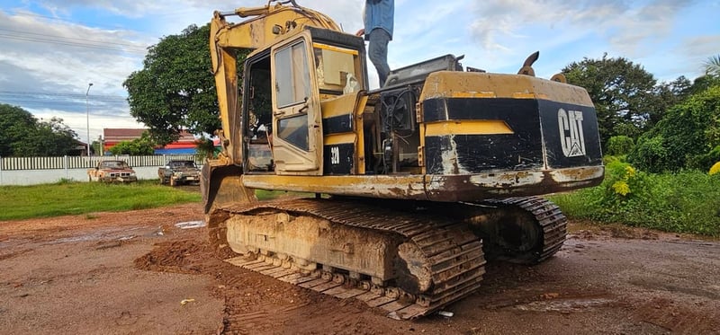 #ขายถูก 275,000 CAT 320 v 1 ไฟฟ้าครบ เครื่องดี ปั้มแรง เอวแน่น ช่วงล่างสวย