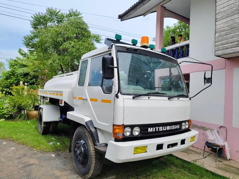 #ขายถูก 375,000 รถ 6 ล้อบรรทุกน้ำ MITSUBISHI FK455F หัวสวย เครื่องดี ครัชซีสวย ยางดี อุปกรณ์ดูดน้ำ 