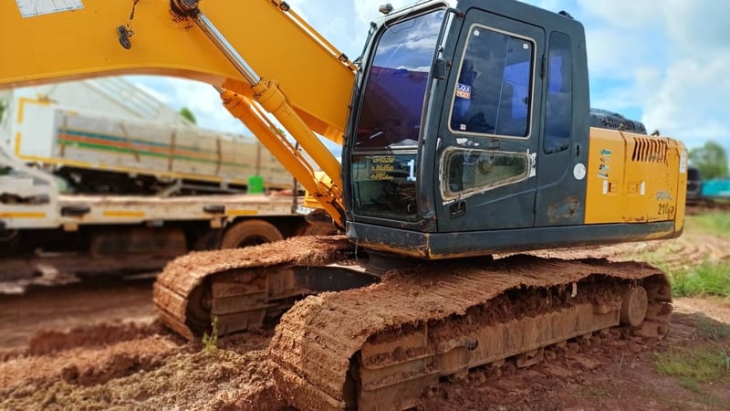 #ขายถูก 495,000 HYUNDAI ROBEX 210-7T ไฟฟ้าครบ เครื่องดี ปั้มแรง เอวแน่น ช่วงล่างสวย 