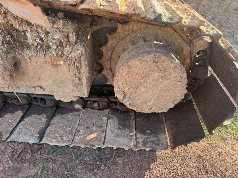 ขาย 450,000 KOMATSU pc 200-8 เล่มทะเบียนพร้อม ไฟฟ้าครบ เครื่องดี ปั้มแรง เอวแน่น ช่วงล่างเต็ม ขาย 450,000 KOMATSU pc 200-8 เล่มทะเบียนพร้อม ไฟฟ้าครบ เครื่องดี ปั้มแรง เอวแน่น ช่วงล่างเต็ม