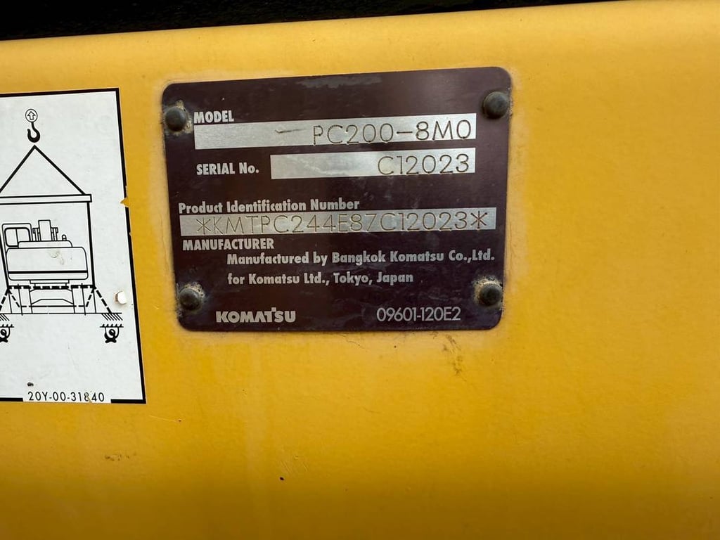 ขาย 690,000 KOMATSU PC200-8 MO ไฟฟ้าครบ เครื่องดี ปั้มแรง เอวแน่น ช่วงล่างสวย ขาย 690,000 KOMATSU PC200-8 MO ไฟฟ้าครบ เครื่องดี ปั้มแรง เอวแน่น ช่วงล่างสวย