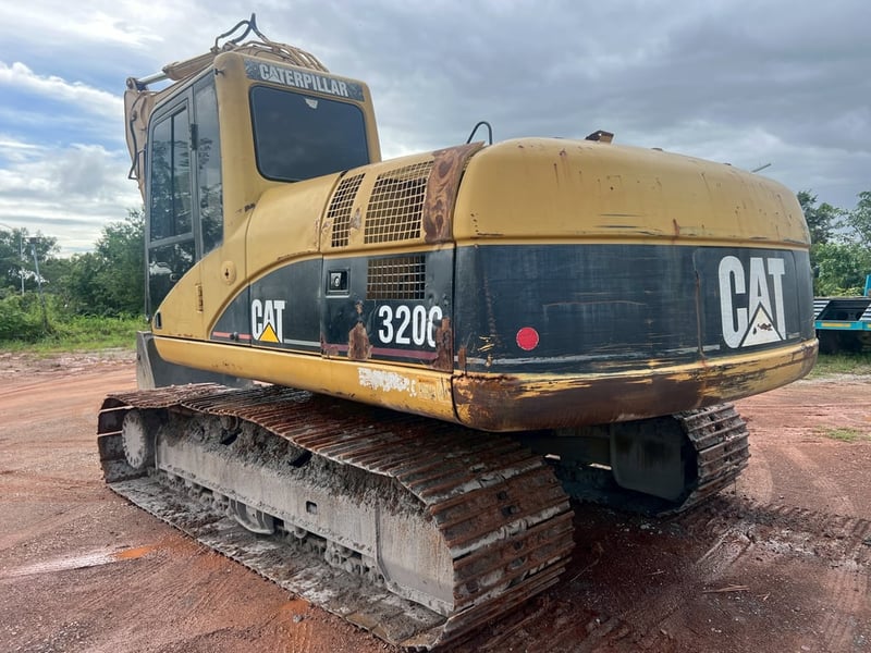 ขาย 550,000 CAT 320 C เล่มทะเบียน ไฟฟ้าครบ เครื่องดี ปั้มแรง เอวแน่น ช่วงล่างสวย 