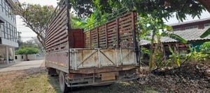 HINO KM779 117แรงม้า รถบรรทุก 6ล้อ กระบะคอกสูง ปี1990 ราคา 95,000 บาท HINO KM779 117แรงม้า รถบรรทุก 6ล้อ กระบะคอกสูง ปี1990 ราคา 95,000 บาท