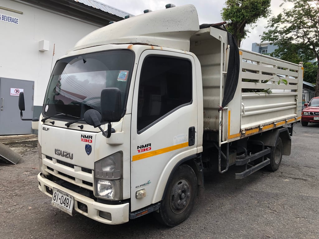 ISUZU NMR 130แรงม้า รถบรรทุก 6ล้อ ดั้มพ์ ปี2017 เลขไมล์น้อยกว่า 500,000 กม.