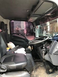 ISUZU NMR 130แรงม้า รถบรรทุก 6ล้อ ดั้มพ์ ปี2017 เลขไมล์น้อยกว่า 500,000 กม.