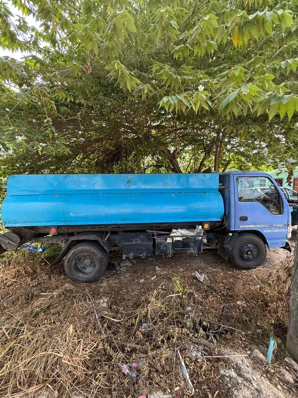 ISUZU NKR 130แรงม้า รถบรรทุก 6ล้อ รถดูดสิ่งปฏิกูล ปี2007 ISUZU NKR 130แรงม้า รถบรรทุก 6ล้อ รถดูดสิ่งปฏิกูล ปี2007