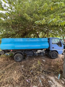 ISUZU NKR 130แรงม้า รถบรรทุก 6ล้อ รถดูดสิ่งปฏิกูล ปี2007 ISUZU NKR 130แรงม้า รถบรรทุก 6ล้อ รถดูดสิ่งปฏิกูล ปี2007