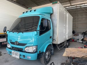 ขายHINO XZU 150แรงม้า รถบรรทุก 6ล้อ ตู้เย็น ปี2019 เลขไมล์น้อยกว่า 500,000 กม. ขายHINO XZU 150แรงม้า รถบรรทุก 6ล้อ ตู้เย็น ปี2019 เลขไมล์น้อยกว่า 500,000 กม.