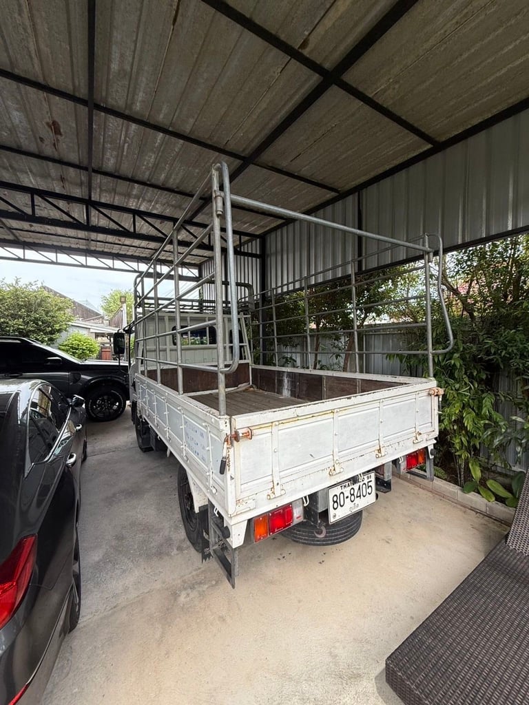 ขายรถ ISUZU  NLR 130แรง โคกสูง  ปี2553