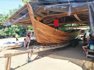 เรือประมง วางท้อง 