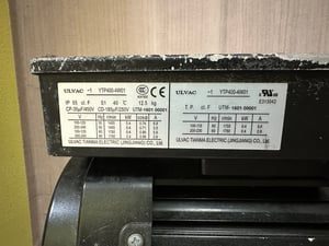 ปั๊มแวคคั่ม ปั๊มสุญญากาศ ยี่ห้อ ULVAC รุ่น GLD-136