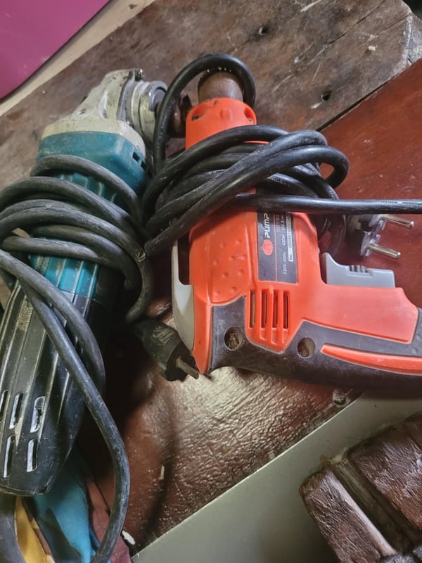 เครื่องมือช่างมือสอง เครื่องมือช่างมือสอง