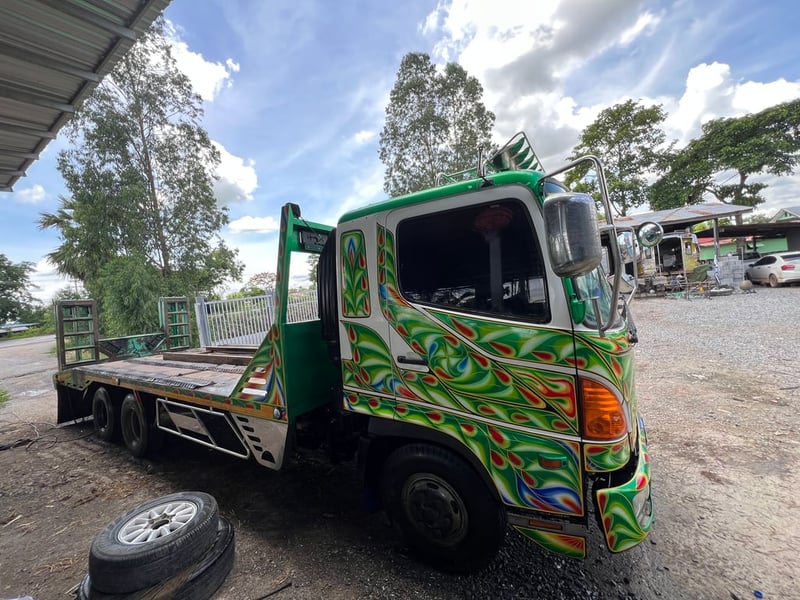 Heno(ฮีโน่) 6สูบ กระบะบรรทุกท้ายลาด 210แรงม้า รถบรรทุก 10ล้อ รถบรรทุกอื่นๆ ปี2019 เลขไมล์ 236,494 กม.