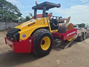 บริษัท พีแอนด์ซี เจริญกิจฯ รับซ่อมและทำสีรถแม็คโครทุกขนาด