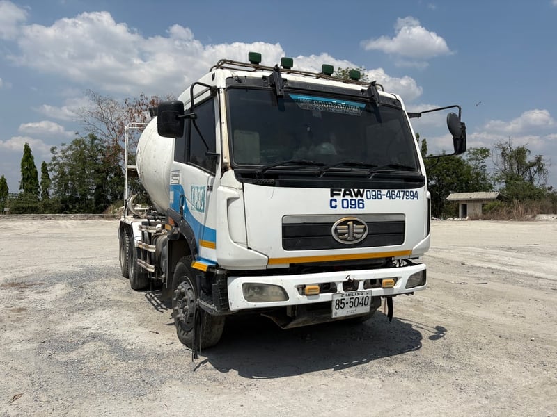 FAW THAILAND mixer 336แรงม้า รถบรรทุก 10ล้อ โม่ผสมปูน ปี2013