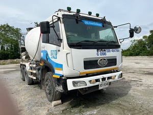 FAW THAILAND mixer 336แรงม้า รถบรรทุก 10ล้อ โม่ผสมปูน ปี2013 FAW THAILAND mixer 336แรงม้า รถบรรทุก 10ล้อ โม่ผสมปูน ปี2013
