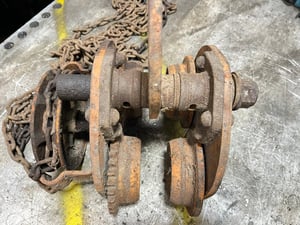 ขาย รอกราง Vital ขนาด 2ตัน ขาย รอกราง Vital ขนาด 2ตัน