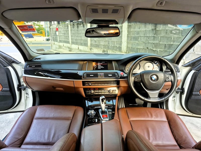 🎖️2014 BMW SERIES 5, Lci 520d Luxury โฉม F10🎖️