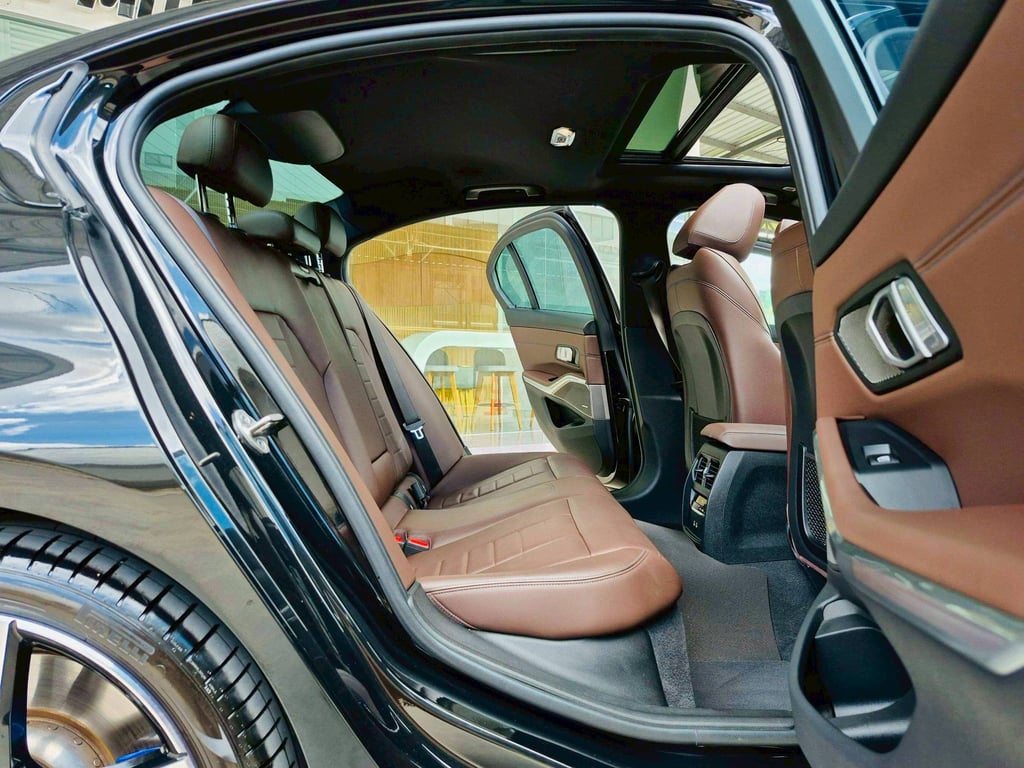 2022 BMW 330e M Sport Plug-in Hybrid โฉม G20