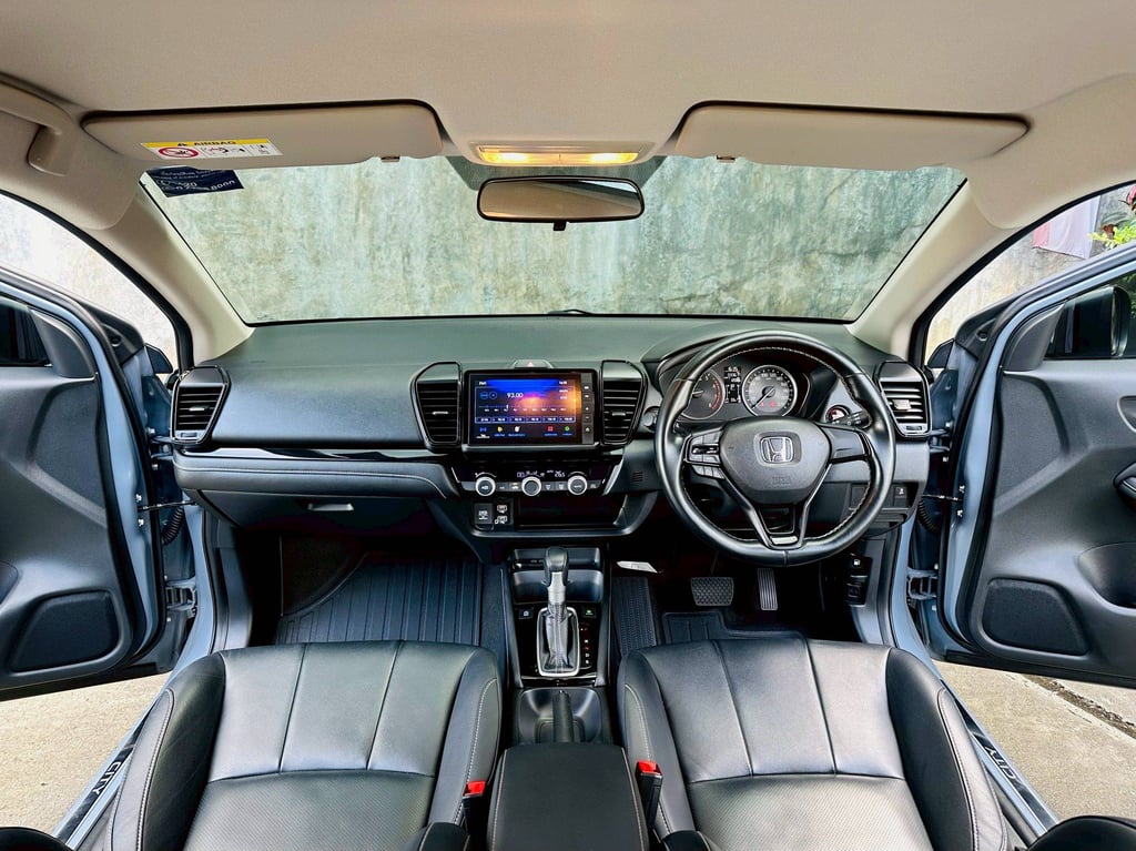 2022 แท้ Honda City Hatchback 1.0 TURBO SV CVT 2022 แท้ Honda City Hatchback 1.0 TURBO SV CVT