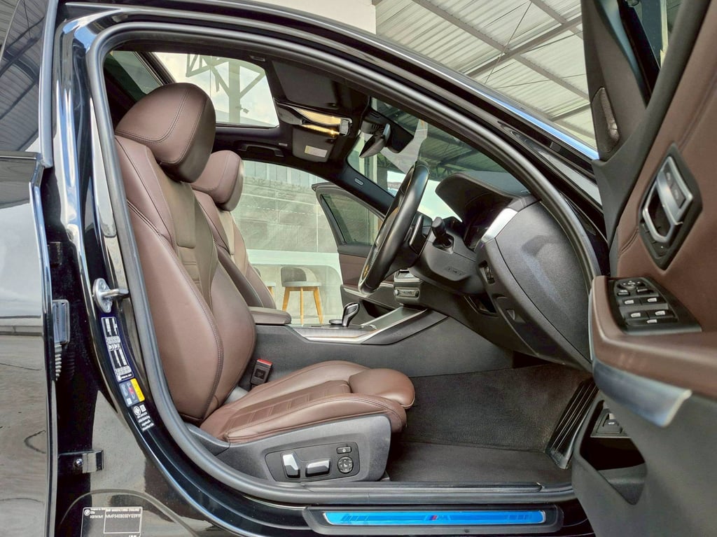 2022 แท้ BMW 330e M Sport Plug-in Hybrid โฉม G20