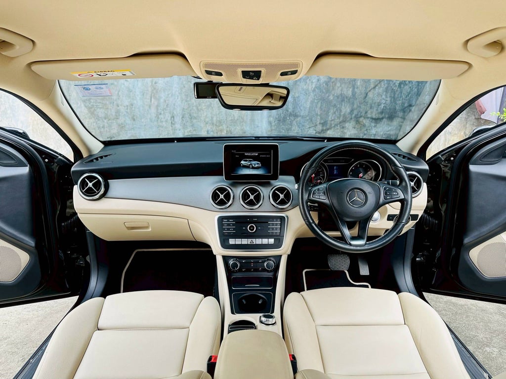 🎖️2020 Mercedes-Benz GLA200 W156🎖️