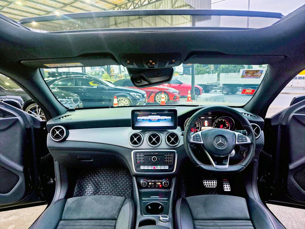2018 Mercedes-Benz CLA250 AMG Dynamic โฉม W117