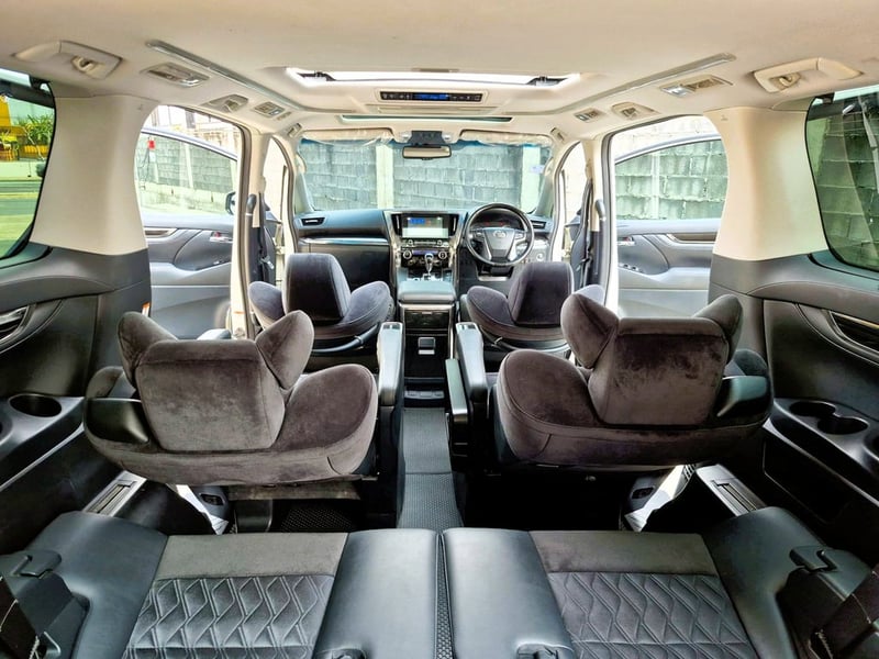 2017 แท้ TOYOTA ALPHARD 2.5 SC PACKAGE