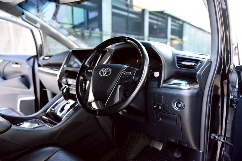 2017 แท้ TOYOTA VELLFIRE 2.5 ZG EDITION