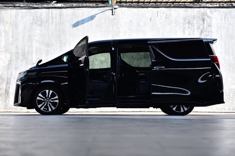 2020 แท้ Toyota Alphard 2.5 SC Package Minorchange