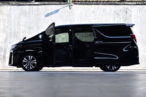 2020 แท้ Toyota Alphard 2.5 SC Package Minorchange