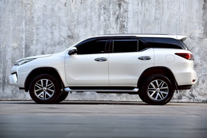 2020 แท้ Toyota FORTUNER 2.4 V 