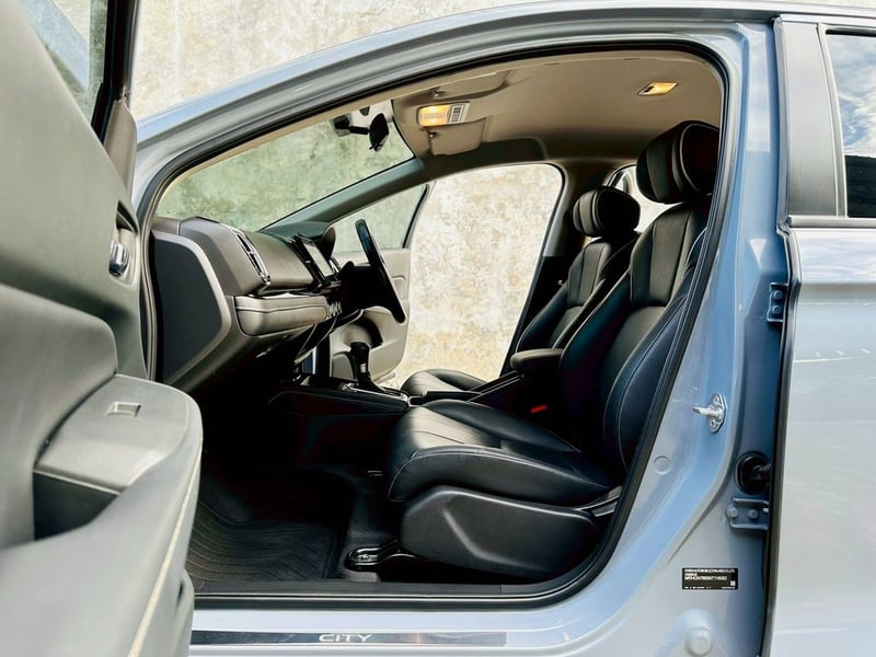 2022 แท้ Honda City Hatchback 1.0 TURBO SV CVT