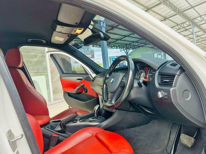 🎖️2015 แท้ BMW X1 sDrive20d M-Sport E84🎖️