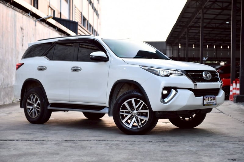 2020 แท้ Toyota FORTUNER 2.4 V 