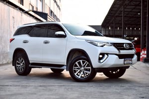 2020 แท้ Toyota FORTUNER 2.4 V 