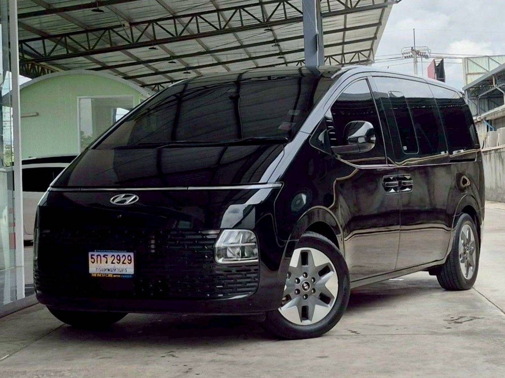 2022 HYUNDAI Staria 2.2 SEL 8AT 2022 HYUNDAI Staria 2.2 SEL 8AT