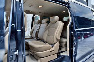 2023 แท้ มือเดียว Hyundai H-1 Elite NS