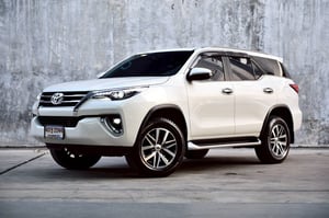 2020 แท้ Toyota FORTUNER 2.4 V 