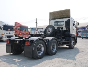 สิบล้อหัวลาก Hino Victor  344 แรงม้า ปี 62 (4916)