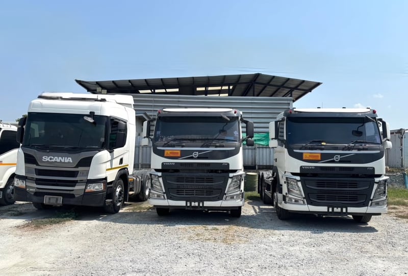 💥ด่วน Vายตัดราคาพิเศษ ‼️ **เริ่มต้นเพียง 950,000 บาm**  สิบล้อหัวลาก VOLVO FM  440 แรงม้า ปี 2560 (0248)