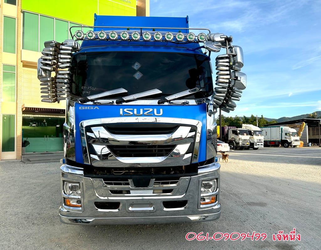 สิบล้อดั้มพ์ Isuzu Fxz 360 แรงม้า ปี 2566 (3502) สิบล้อดั้มพ์ Isuzu Fxz 360 แรงม้า ปี 2566 (3502)