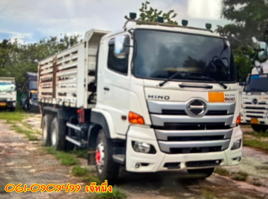 สิบล้อดั้มพ์ Hino Victor 344 แรงม้า ปี 2564 (3291) สิบล้อดั้มพ์ Hino Victor 344 แรงม้า ปี 2564 (3291)